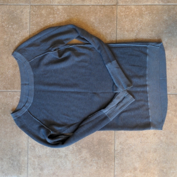 Lululemon reversible sweater - Picture 4 of 8